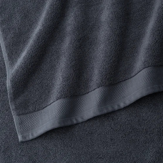 Charisma 100% Egyptian Cotton Bath Towels, 2-piece Set 30" x 58" - Blue